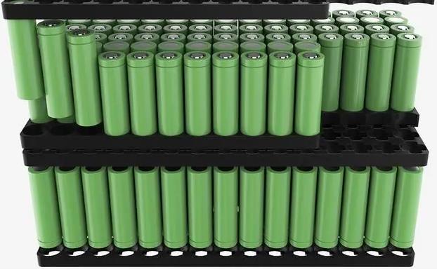 汽車動力電池組.jpg 汽車動力電池組.jpg