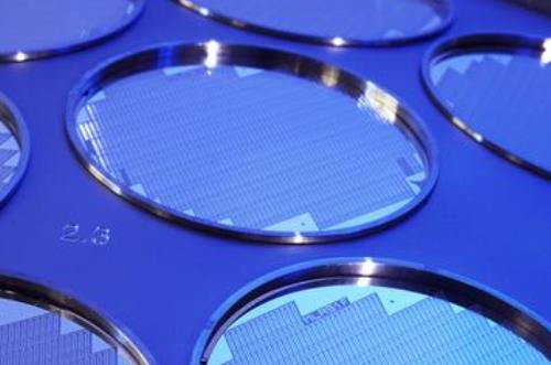 晶圓.jpg 晶圓.jpg